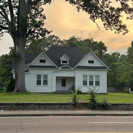 Historic Highland-Game Room & King Beds Entire Home Τζάκσον Εξωτερικό φωτογραφία