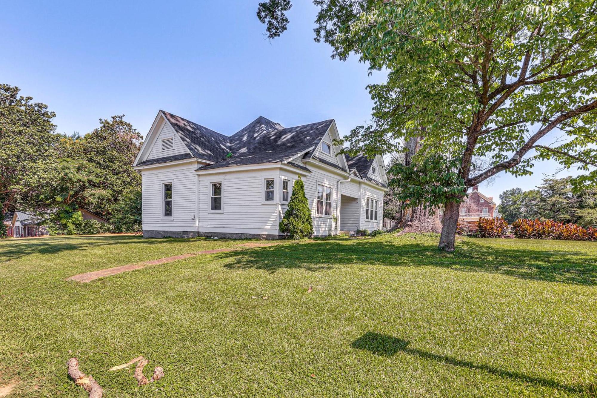 Historic Highland-Game Room & King Beds Entire Home Τζάκσον Εξωτερικό φωτογραφία